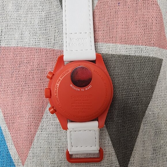 Hands-On Omega X Swatch Speedmaster MoonSwatch Mission to  🍊Swatch X Omega Moonswatch Mission To Mars